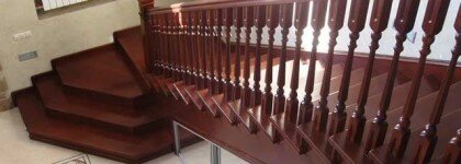 Лестницы на бетонном основании